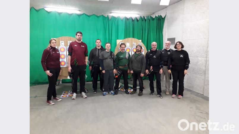 Die besten Bogenschützen aus dem Stiftland duellierten sich in Tirschenreuth. Bild: exb