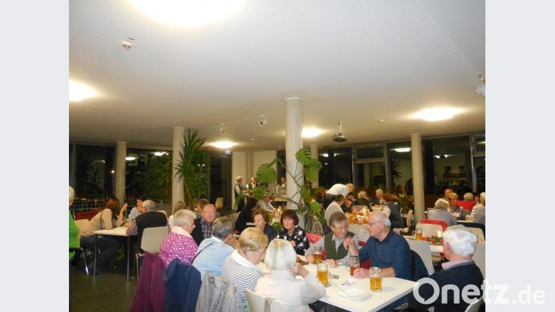 Gut gefüllt war bei der Museumsnacht das Museumscafé. Bild: exb