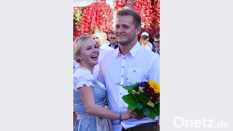 Großschönbrunner Oberkirwapaar 2018 sind Bastian Posset und Anna Engelhardt Bild: jud