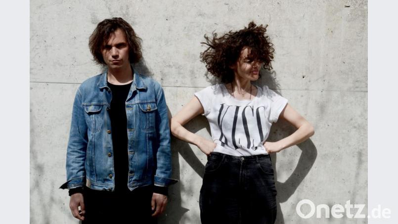 „Me + Marie“ lassen sich nicht in eine Schublade packen, nach eigener Beschreibung machen sie „lasziven Indie-Folk“. Bild: Tibor Bozi