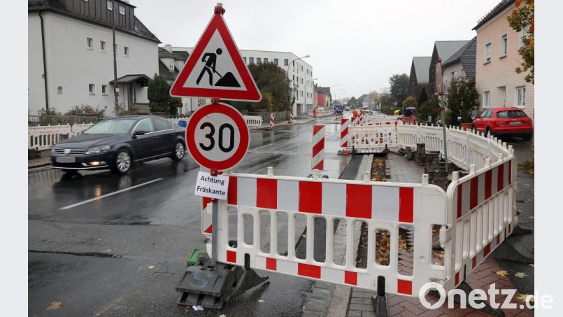 Fortgesetzt werden die Straßenarbeiten in der Mooslohstraße Anfang der kommenden Woche. Bild: Wolfgang Steinbacher