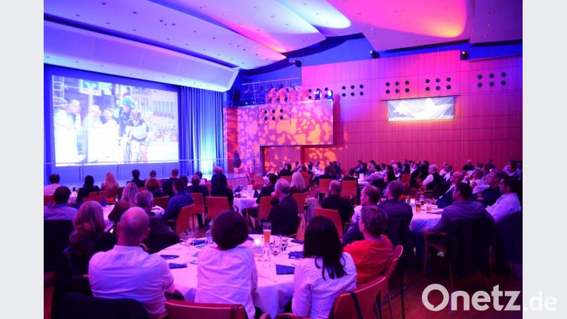 Einen umfassenden Rückblick über die Spendenaktionen der Sternstunden gab es. Bild: brü