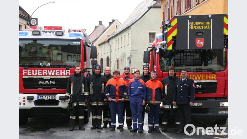 Mit einem Infostand am Rathaus im Ortszentrum machte die Feuerwehr Schnaittenbach auf die Arbeit der Feuerwehren aufmerksam und informierte zum Thema Brandschutz und Rauchmelder. Bild: wfw