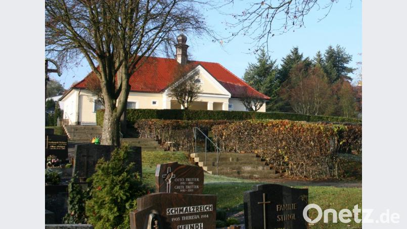Auf dem Friedhof findet am Donnerstag die Gräbersegnung statt. Bild: njn