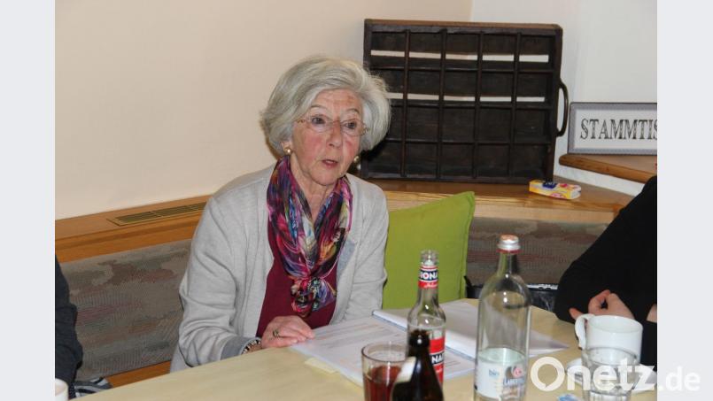 Maria Hirsch informierte zur Geschichte der Frauenbewegung. Bild: ral