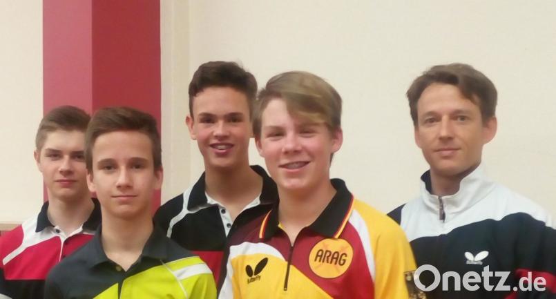Die Jungenmannschaft des Kolping-Tischtennisvereins gewann das Spiel gegen Nabburg und übernahm die Tabellenführung. Bild: ttv