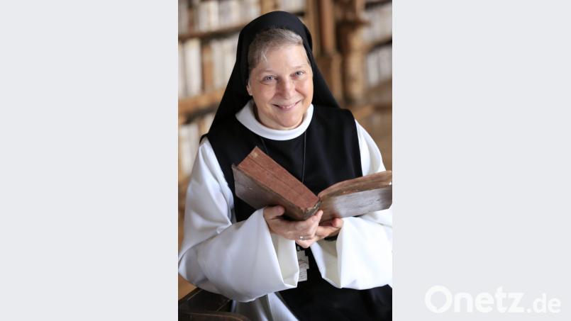 M. Laetitia Fech ist seit 1995 Äbtissin des Klosters Waldsassen. Bild: Jana Stöhr Meisterfotos