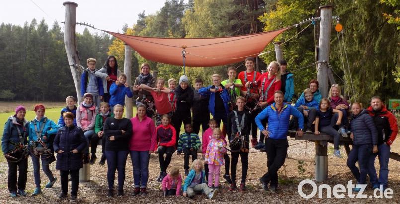 Der Jugend-Saisonabschluss führt die RV-Mitglieder in den Kletterwald in Pottenstein. Bild: Udo Brittinger