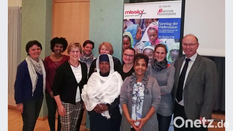 Auf Einladung des Bezirks Weiden des Katholischen Deutschen Frauenbundes fand die Frauengebetskette mit Wortgottesfeier statt. Bild: Dobmeier Bild: Dobmeier