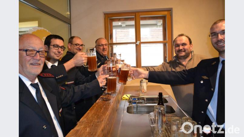 Im Kommunbrauhaus Eslarn lernten die Feuerwehrleute die Tradition des Zoigls kennen Bild: dse
