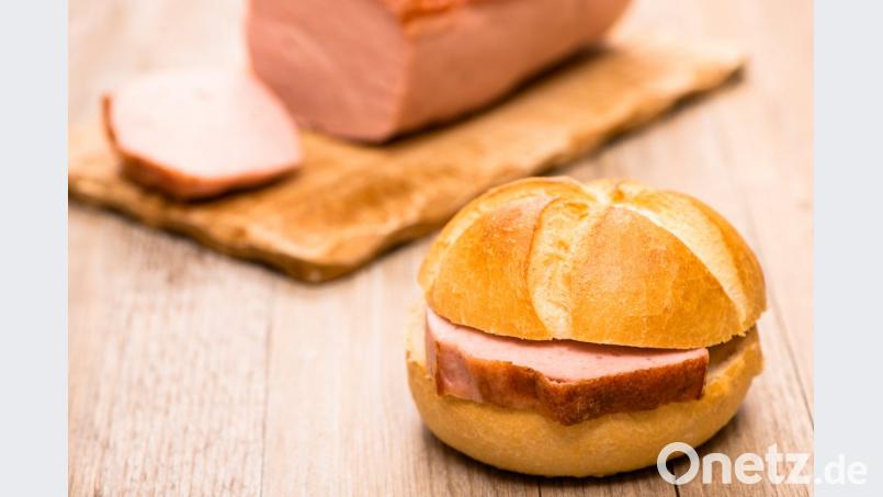 Die Leberkässemmel, Brotzeit und vollwertige Mahlzeit - zumindest in der Oberpfalz. Bild: Schwoab-stock.adobe.com