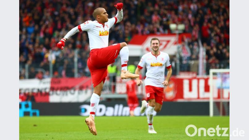 Jann George nach seinem Kunstschuss zum 1:1. Bild: Jahn Regensburg