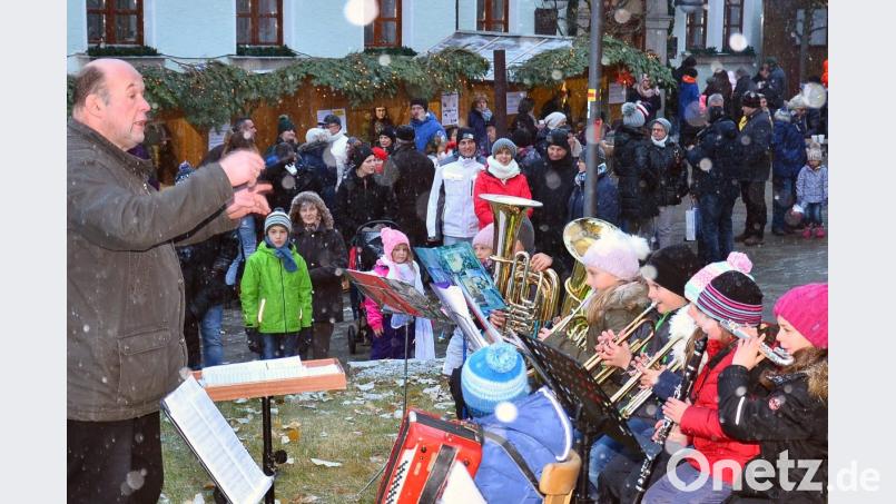 Verschiedene Musikgruppen, von den Allerjüngsten bis zu den Senioren, werden beim Waidhauser Adventsmarkt eine Kostprobe ihres Könnens bieten. Bild: fjo