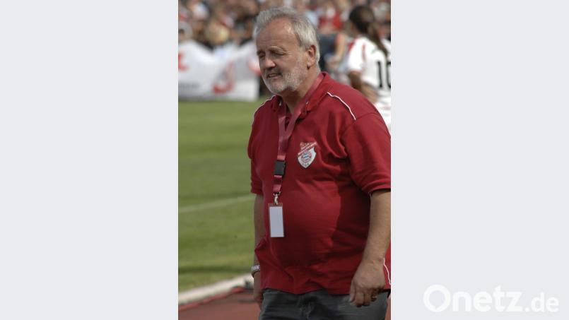 Bernd Hofmann (69), Vorsitzender Bayern-Fanclub Nabburg Bild: exb
