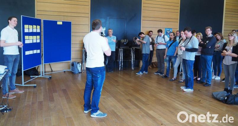 Im "Barcamp-Format" können Besucher das Programm selbst gestalten. Bild: Bühner