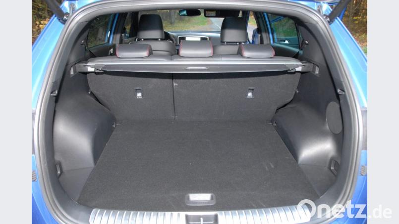 Kia Sportage 1.6-GDI DCT7 GT Line. Außenfarbe Blue Flame Bild: Michael Ascherl