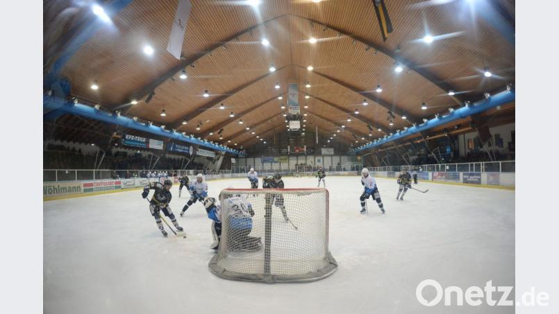 Der ERSC Amberg ist mit seinen Heimspielen in der Eishockey-Landesliga ein Besuchermagnet. Bild: Andreas Brückmann