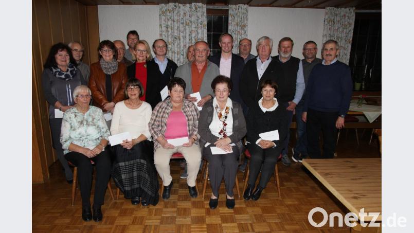 Sie sind mit ihrer ehrenamtlichen Tätigkeit die Stützen der Marktgemeinde Wernberg-Köblitz. . Bild: ral
