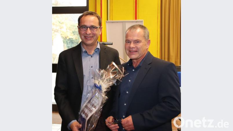 Der neue Schulleiter Siegfried Seeliger (rechts) und sein Vize Manfred Bösl. Bild: Thomas Dobler