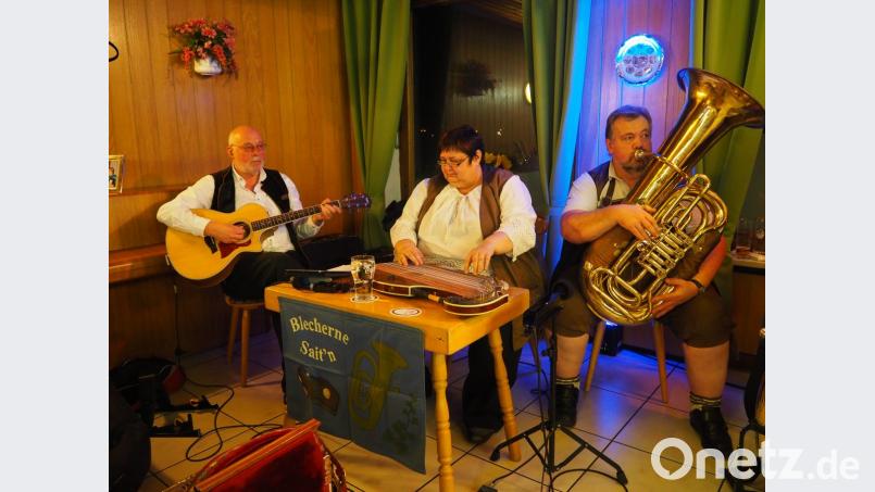 Der Auftakt zur Neustädter Dotsch-Kirwa ist ein voller Erfolg. Bild: krb