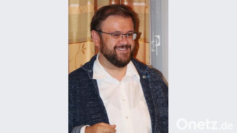 Detailreich zeigt Hans Walter die Auswirkungen des dreißigjährigen Kriegs auf das Kemnather Land auf und überzeugt dabei mit seinem umfangreichen Wissen. Bild: rpp