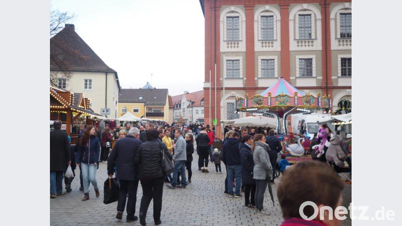 Dotsch-Kirwamarkt in Neustadt. Bild: krb