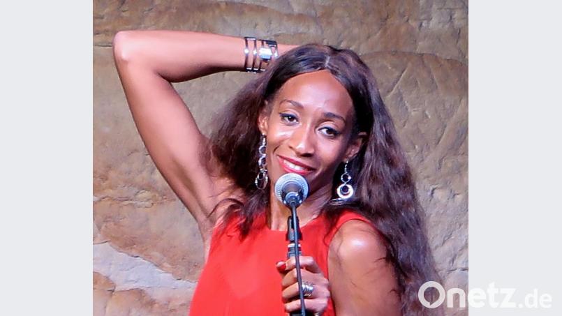 "Norisha" überzeugte mit ihrer Soulstimme das Publikum im Felsenkeller. Bild: Hirsch