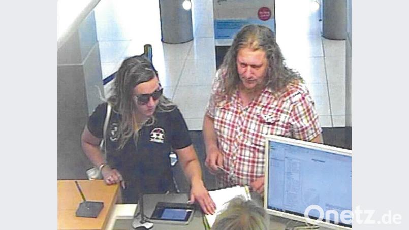 Die Polizei fahndet nach den Unbekannten. Bild: Polizei