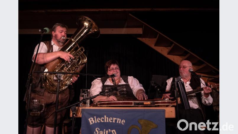 Impressionen vom Auftritt der Blechernen Sait&#039;n im Schafferhof Bild: pml