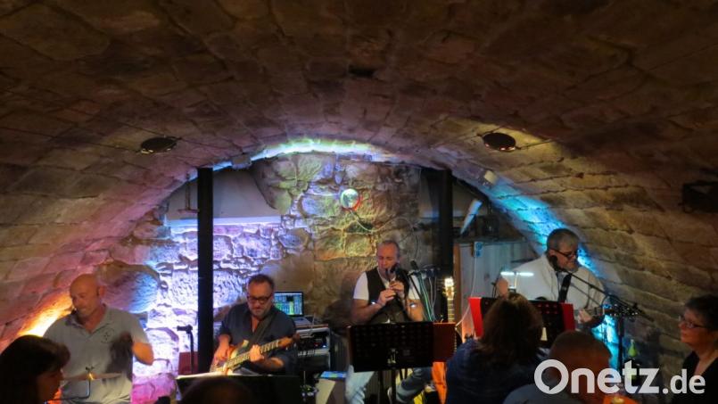 &quot;Jack&#039;s Heroes&quot; aus Amberg live in Kirchenthumbach. Bild: ilt
