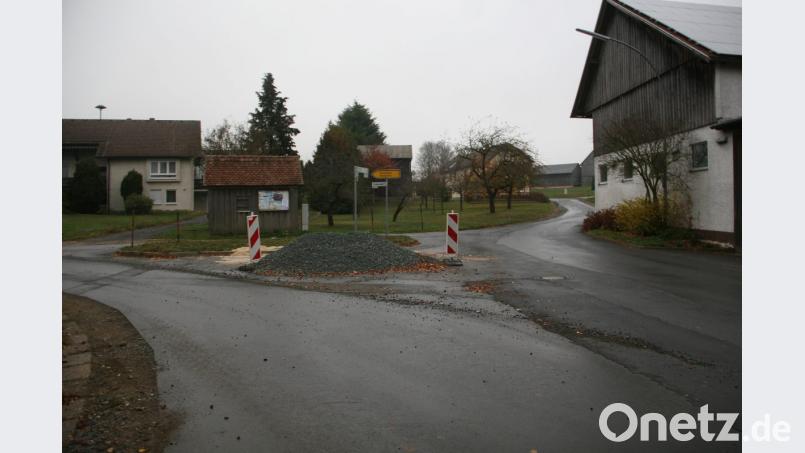 Der schlechte Zustand der Ortstraßen im Wiesauer Gemeindeteil Triebendorf war Gegenstand in der November-Gemeinderatssitzung. Bild: wro