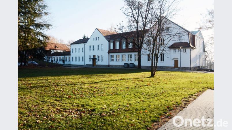 Das Haus 11 in Wöllershof ist Gegenstand der Sorgen vieler Reiserdorfer Anwohner. Bild: Gabi Schönberger