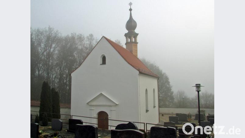 Mit der Fertigstellung die Renovierung der Wieskapelle sei bis Ende des Jahres zu rechnen, sagt der Bürgermeister. Bild: sön