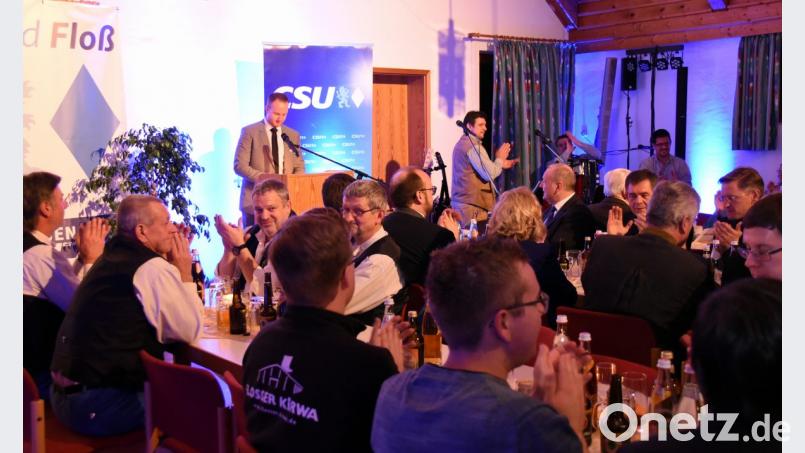 Die Flosser CSU hatte Vertreter aller Parteien und aller Vereine zur Jubiläumsfeier im evangelischen Gemeindehaus eingeladen. Bild: bgm