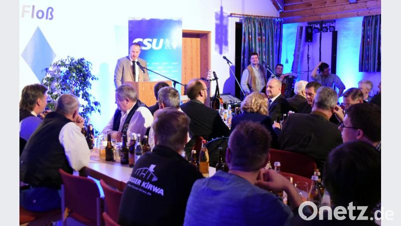Die Flosser CSU hat Vertreter aller Parteien und aller Vereine zur Jubiläumsfeier im evangelischen Gemeindehaus eingeladen. Bild: bgm