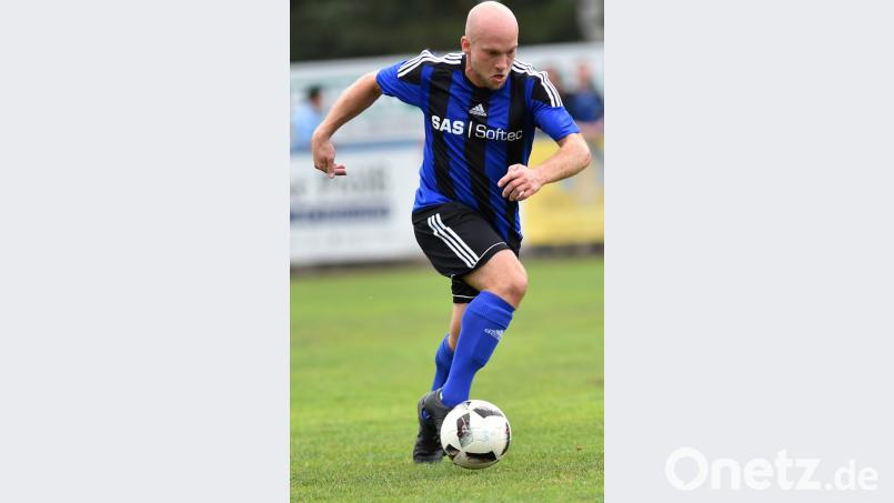 Thomas Wildenauer erzielte das Tor des Tages in Bach. Bild: A. Schwarzmeier