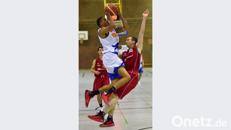 Mit 19 Punkten war Montanize Woods beim Sieg über Erlangen der beste Punktesammler für die Hamm Baskets. Bild: Alfred Schwarzmeier