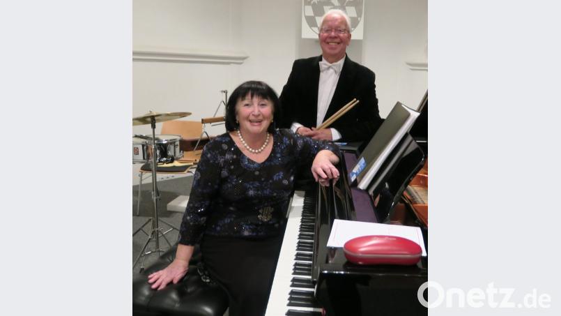 Ludmilla Portnova und Vadim Vasilkov begeisterten bei ihrem Konzert in der Spitalkirche. Bild: Hirsch