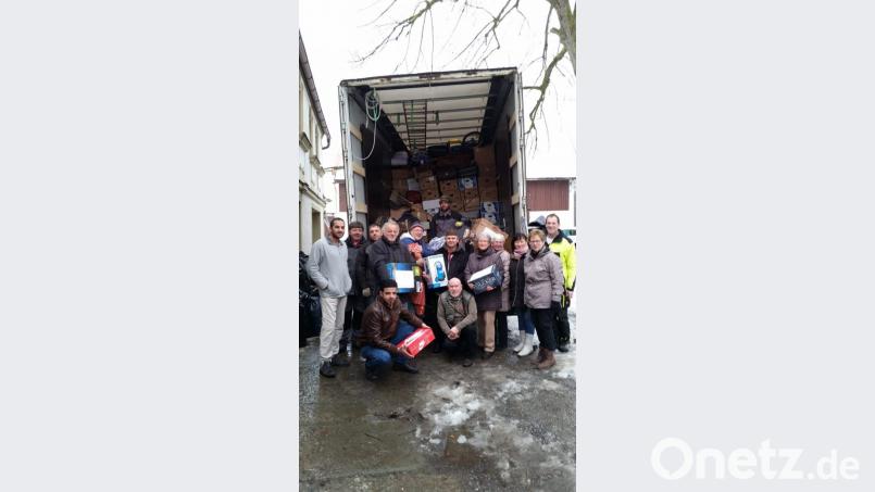 Die Kriegskindernothilfe e.V. unterstützt Familien in in Kriegs-, Krisen- und Armutsgebieten. Auch dieses Jahr packt der Verein bei seiner Adventsaktion 200 Geschenke für Kinder in Rumänien. Bild: exb