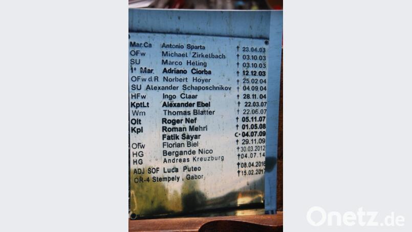 Auf dieser Gedenktafel ist auch der Oberviechtacher aufgeführt. Bild: exb