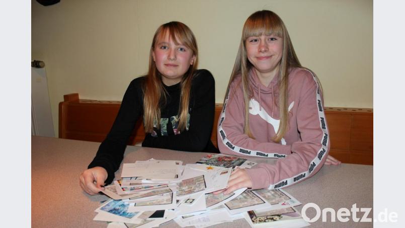 Als himmlisches Duo bringen Marina Brütting (rechts) und Nathalie Becher in der vorweihnachtlichen Zeit Glanz in zahlreiche Veranstaltungen. Bild: cs