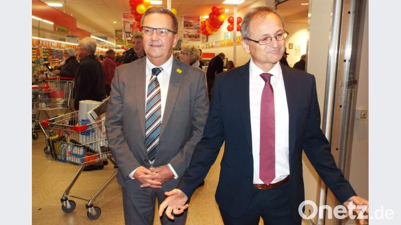 Herbert Zangl (rechts) und Martin Preuß bei der Eröffnung Bild: e