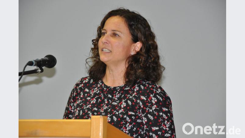 Auch die neue Rektorin Franziska Schubert gratuliert zum Jubiläum. Bild: ak