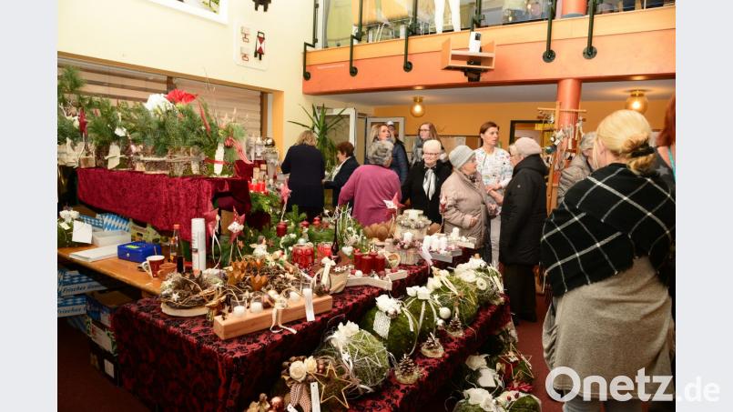 Adventsmarkt im Pleysteiner Pflegeheim &quot;Wohnen am Kreuzberg&quot;. Bild: bey