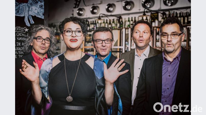Mit ihrer zweiten Weihnachts-CD im Gepäck gastieren Steffi Denk und ihre Band am Samstag in der Brauereiwirtschaft. Bild: exb