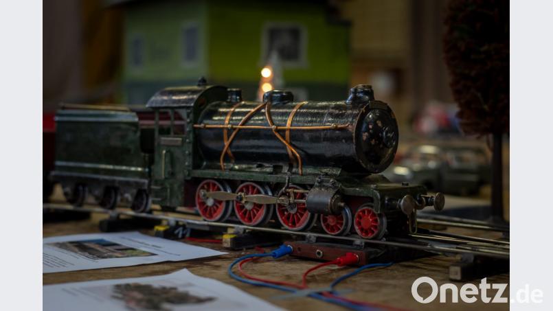 Teile der selbstgebauten Modellbahn aus den 1930er Jahren. Bild: pml