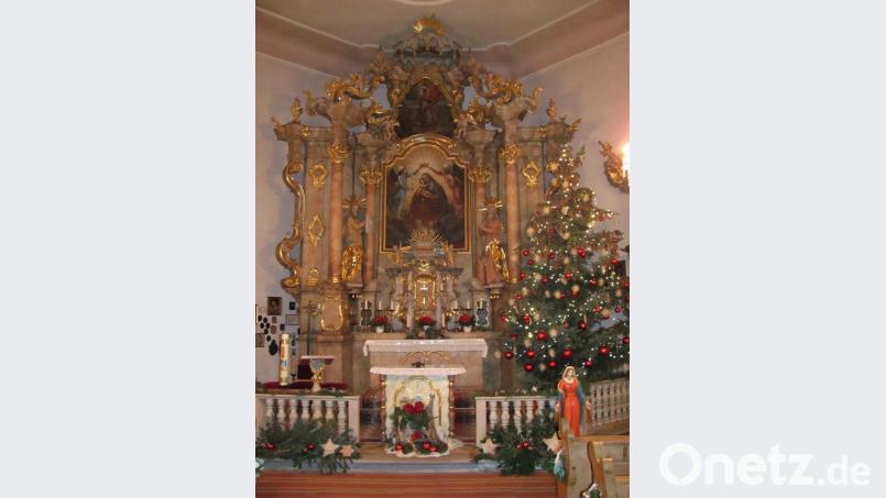 Auch in diesem Jahr wird die Kirche weihnachtlich geschmückt, damit Spaziergänger darin kurz innehalten können. Bild: sei