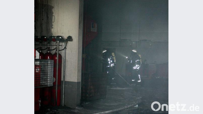 Die Halle ist nur mit Atemschutz zu betreten. Bild: R. Kreuzer