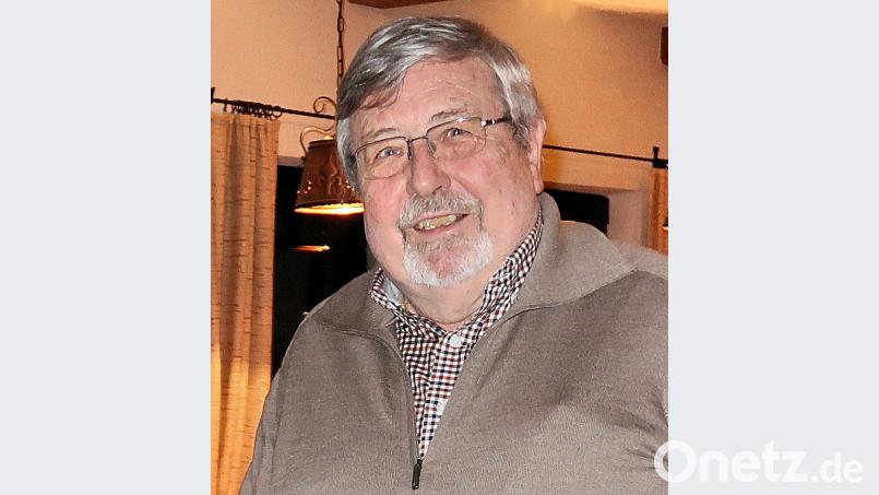 Otmar Zeitler (Freie Wähler) monierte in der jüngsten Gemeinderatsitzung zahlreiche Projekte, die im Haushalt 2018 eingestellt waren, aber noch nicht ausgeführt wurden. „Wir haben noch über 700.000 Euro freies Ausgabevolumen“. Bild: bsc