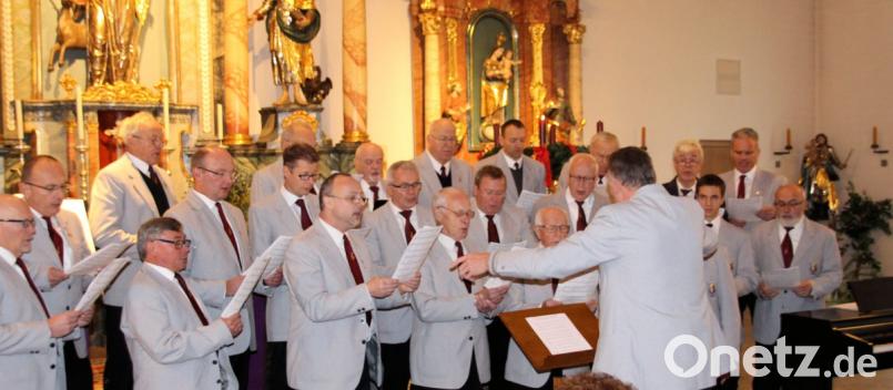 Kräftige Männerstimmen waren beim Männergesangsverein zu hören Bild: bjo